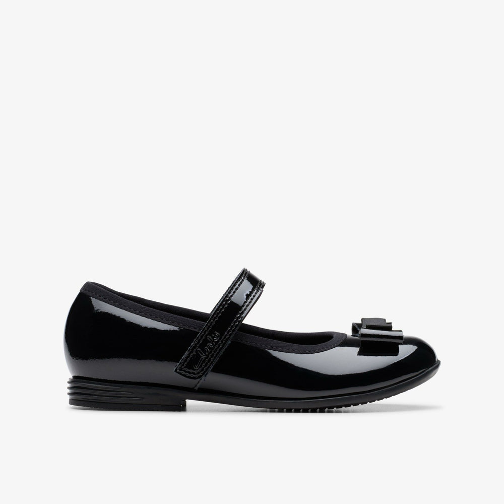 Finja Tap Kid Black Patent | Clarks Sale