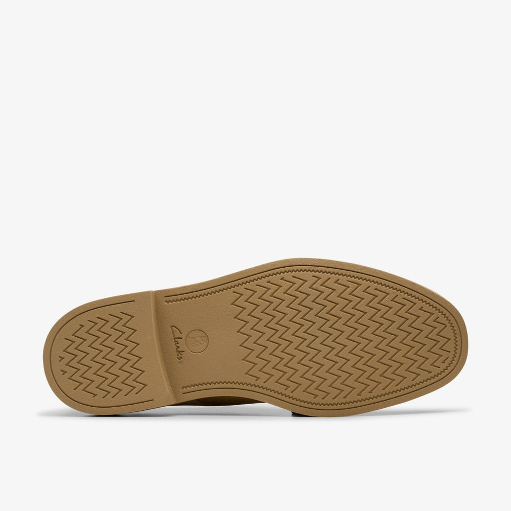 Martock Lace Dark Sand Suede | Clarks