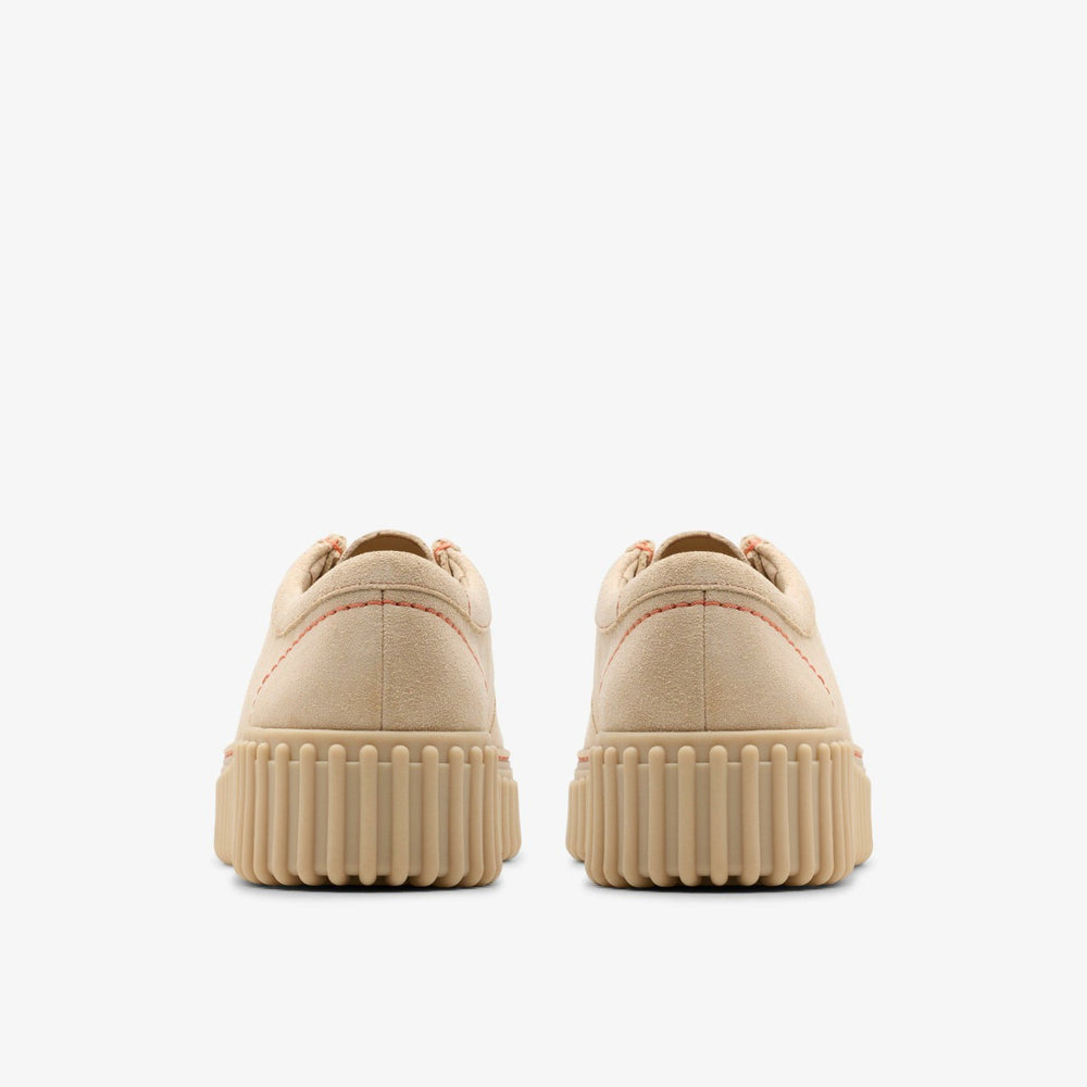 Torhill Bee Ecru Suede | Clarks Onsale
