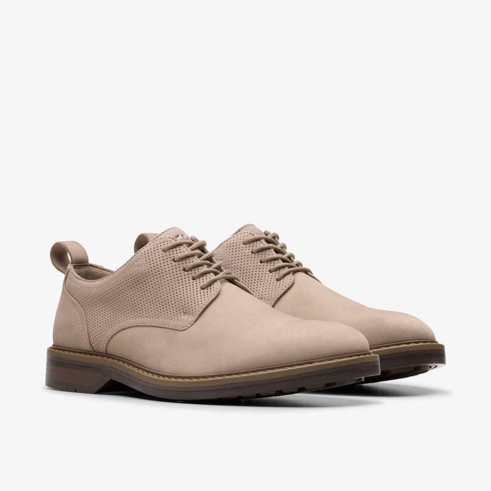 Aldwin Lace Grey Nubuck | Clarks Discount