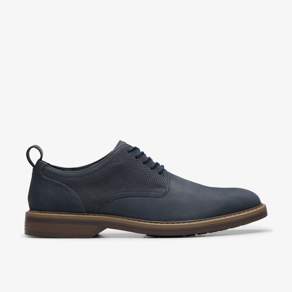 Aldwin Lace Navy Nubuck | Clarks Onsale
