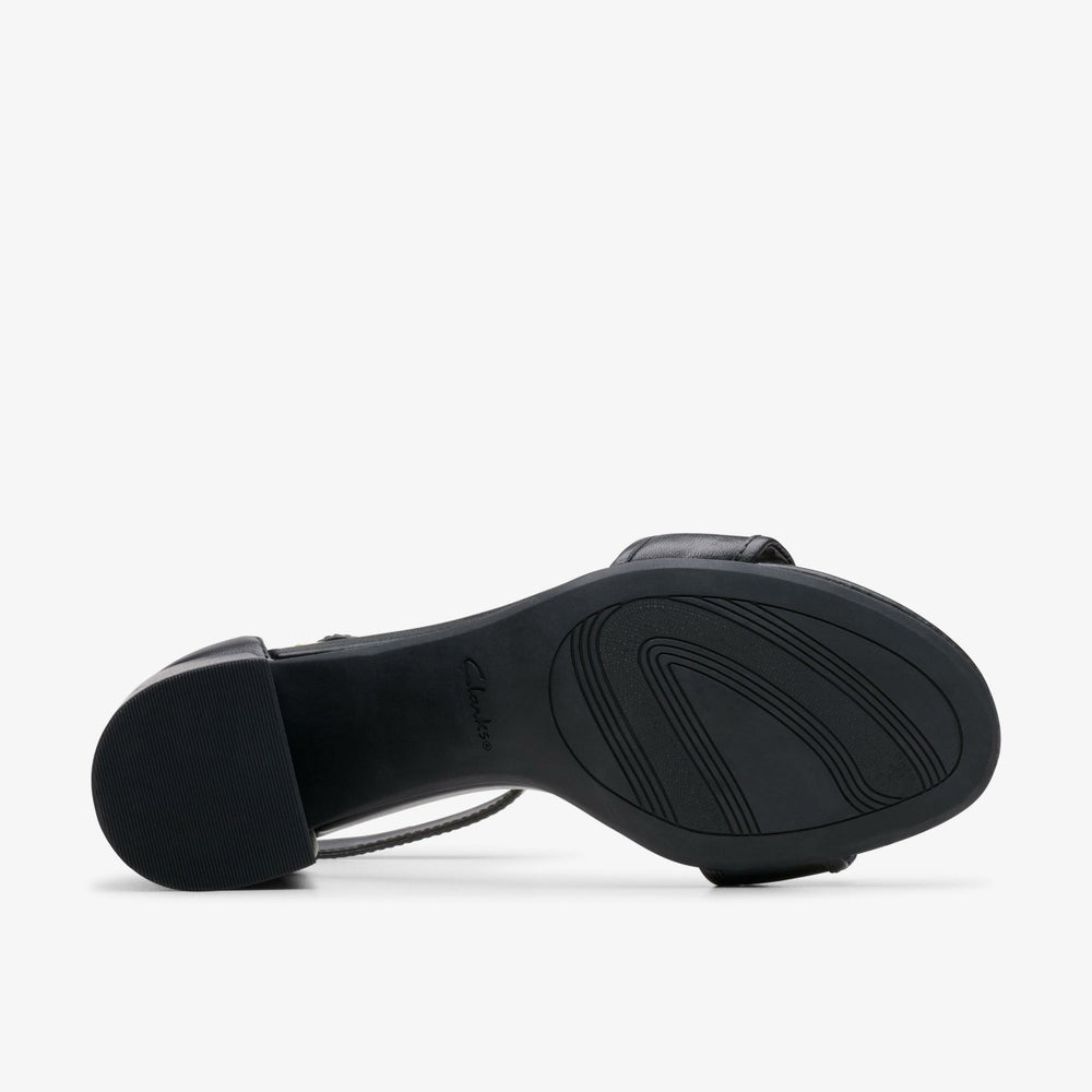 Ezoria Mae Black Leather | Clarks Onsale
