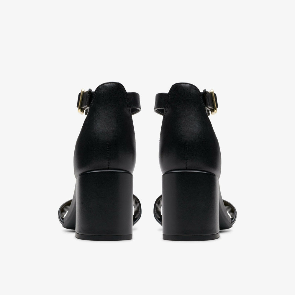 Ezoria Mae Black Leather | Clarks Onsale
