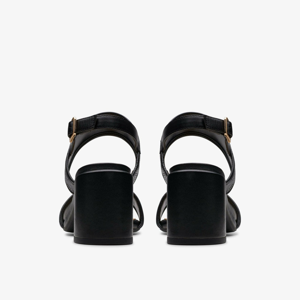 Ezoria Sling Black Interest | Clarks US