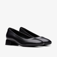 Daiss 30 Step Black Leather | Clarks US