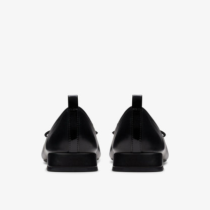 Ubree 15 Poppy Black Combination Leather | Clarks Onsale