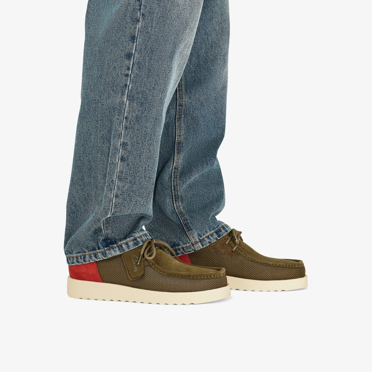 Wallabee FTR 2 Lo Olive Combination | Clarks Onsale