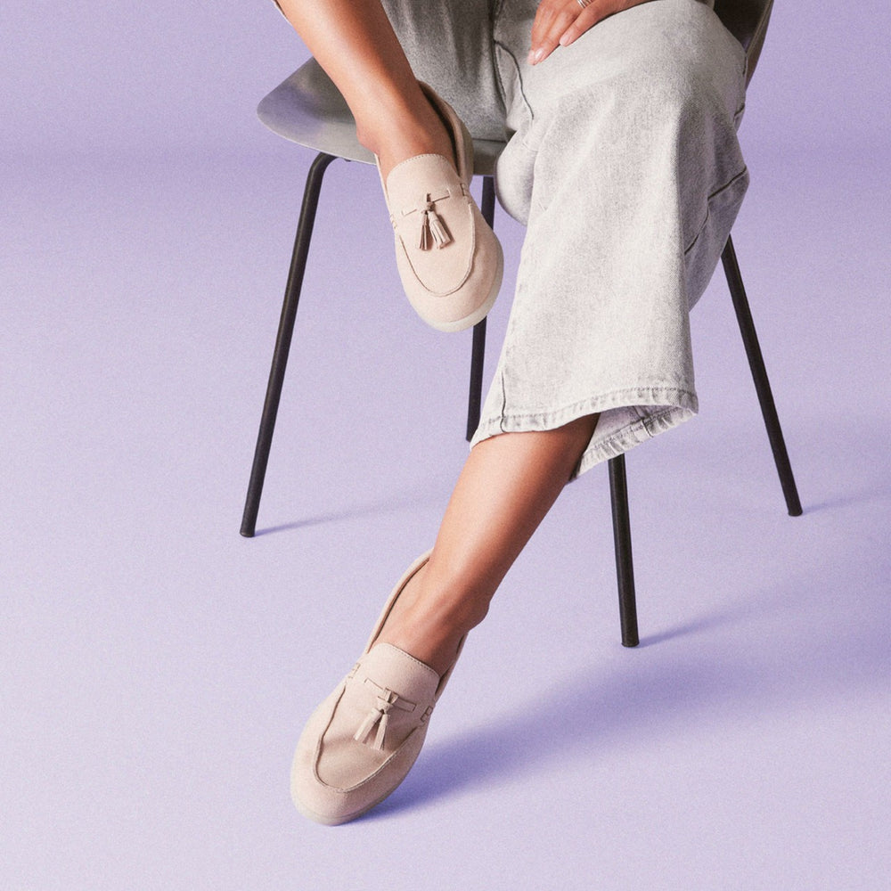 Narini Edge Sand Suede | Clarks Onsale