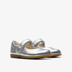 Drew Tap Toddler Silver Metallic | Clarks Onsale