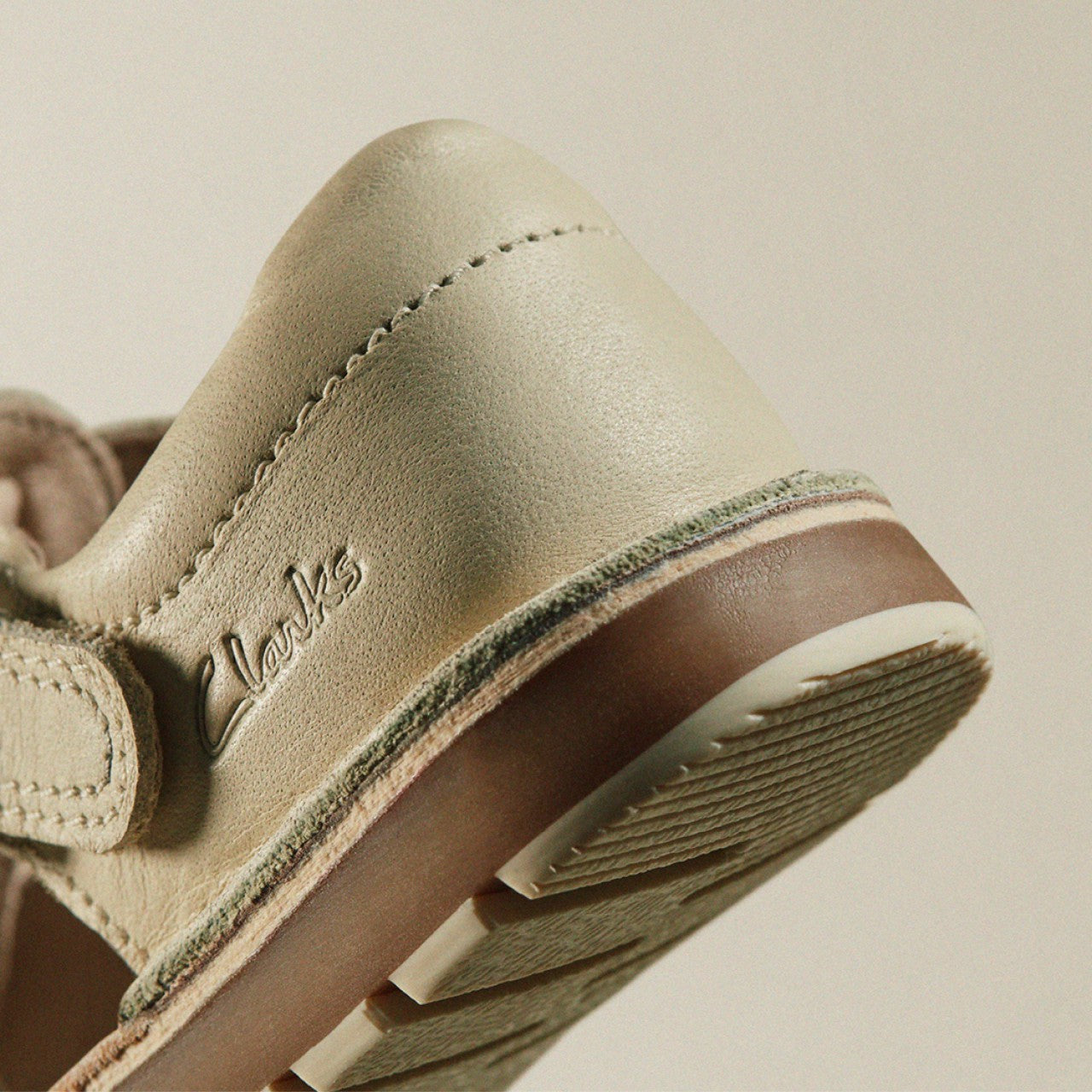 Playsun RF Toddler Off White Leather | Clarks Sale
