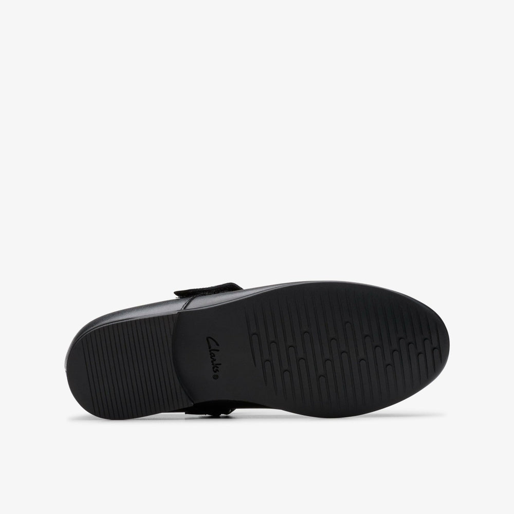 Finja Tap Older Black Leather | Clarks For Sale