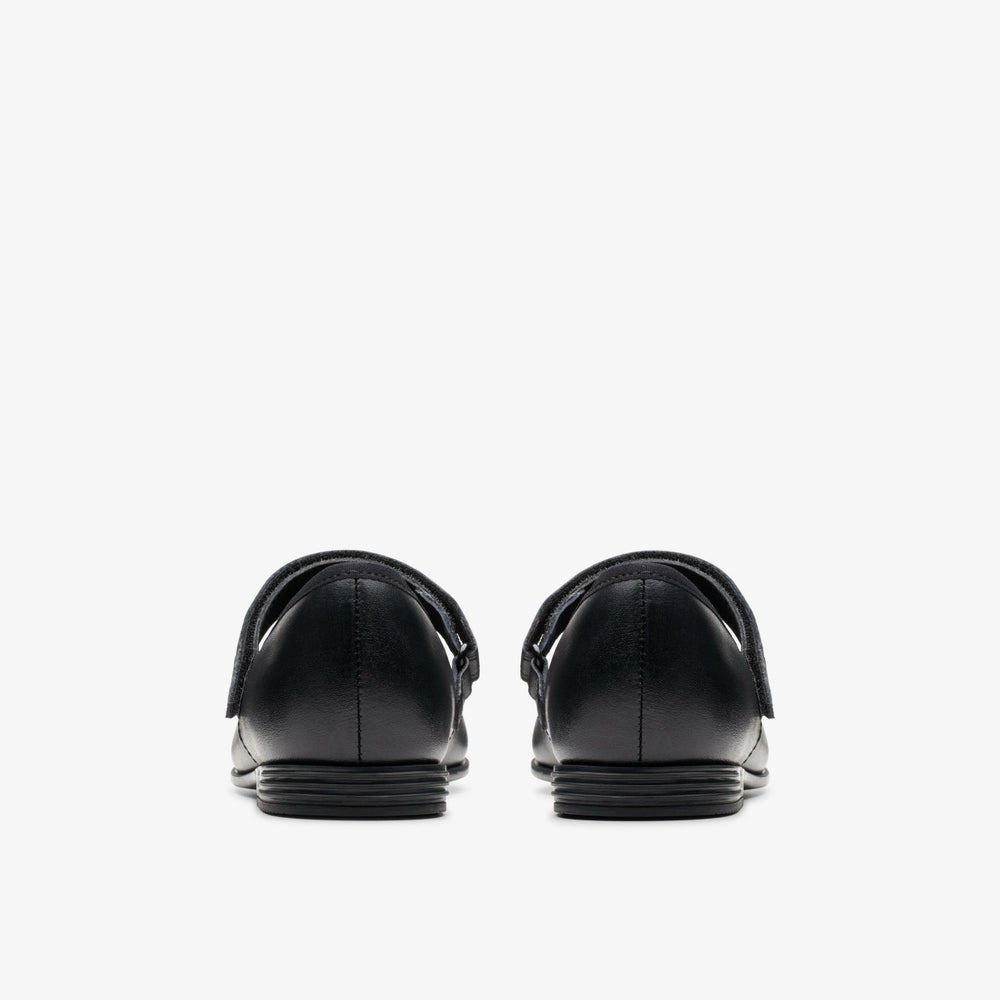 Finja Tap Older Black Leather | Clarks For Sale