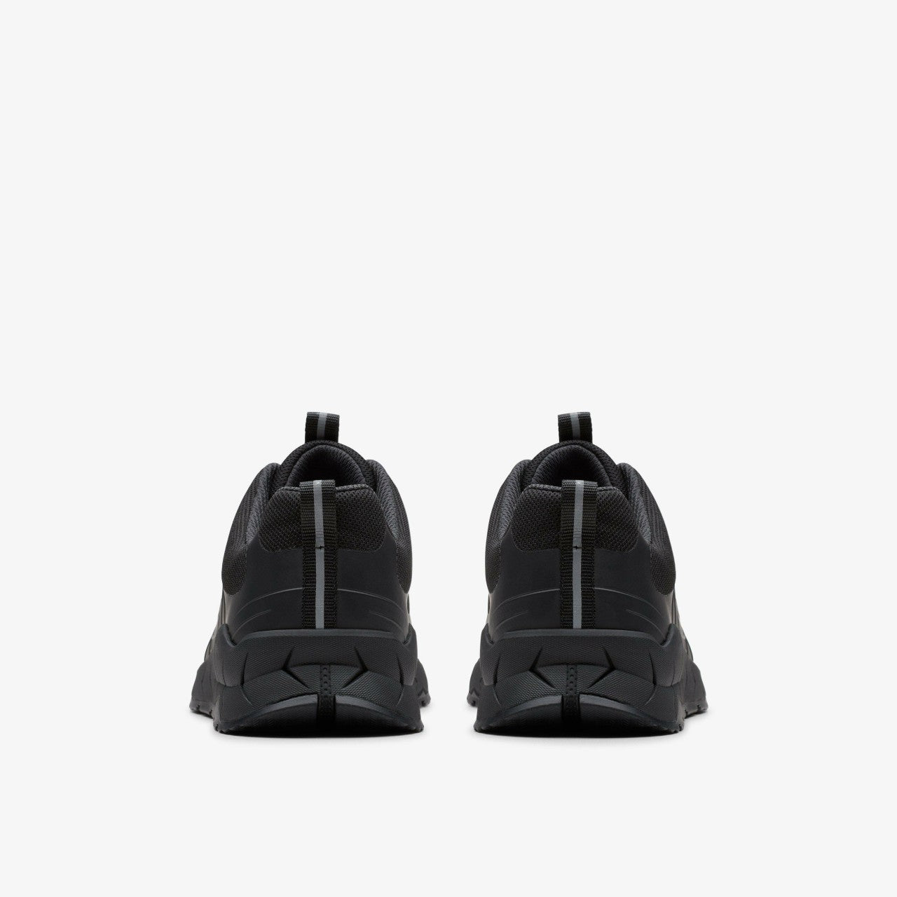 Selva Edge Youth Black | Clarks Discount