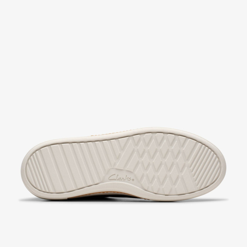 Hollyhock Zip Black Nubuck | Clarks Onsale
