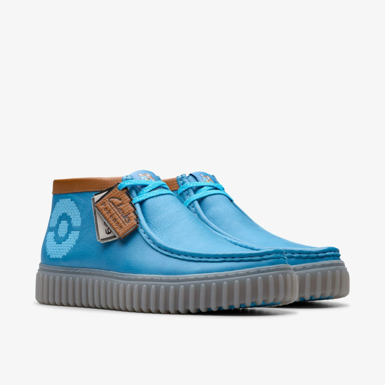 Torhill Explore Blue Leather | Clarks Onsale