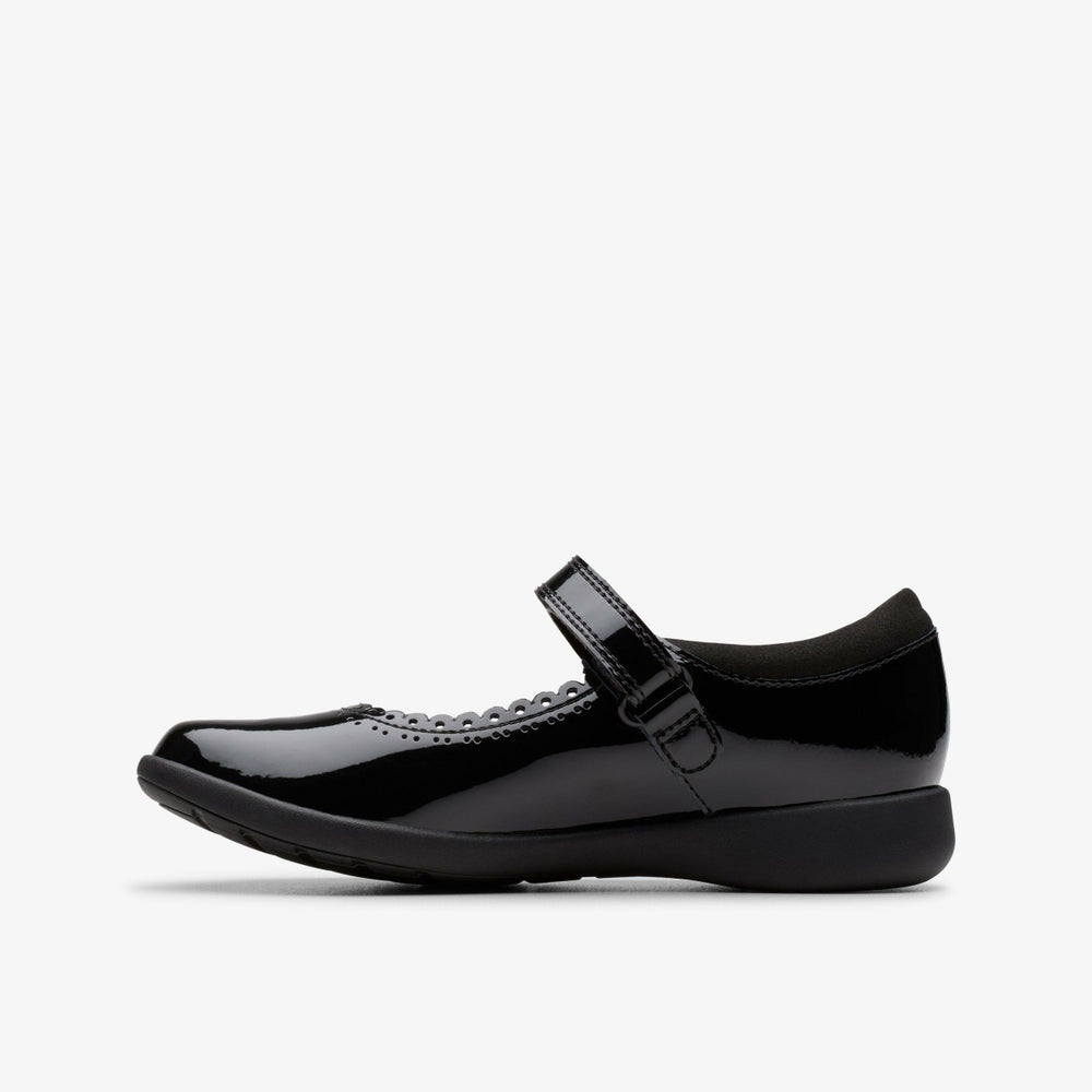 Etch Pure Kid Black Patent | Clarks US