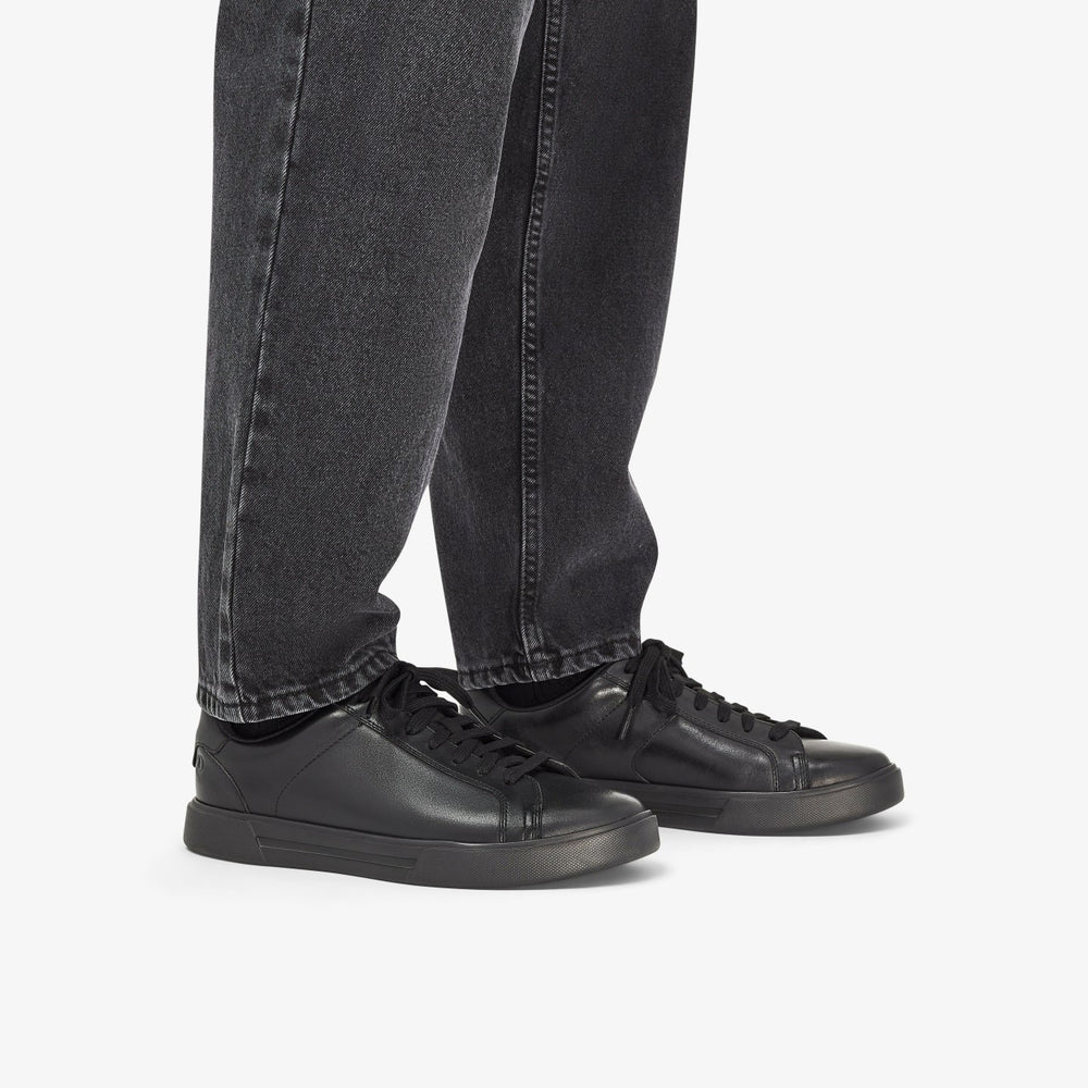 Romsey Lace Black Leather | Clarks