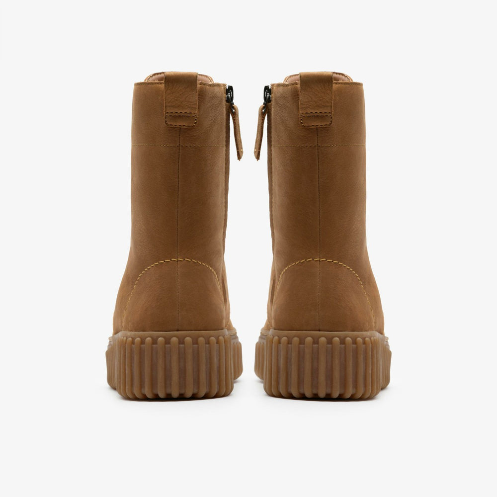 Torhill Style Light Tan Nubuck | Clarks US