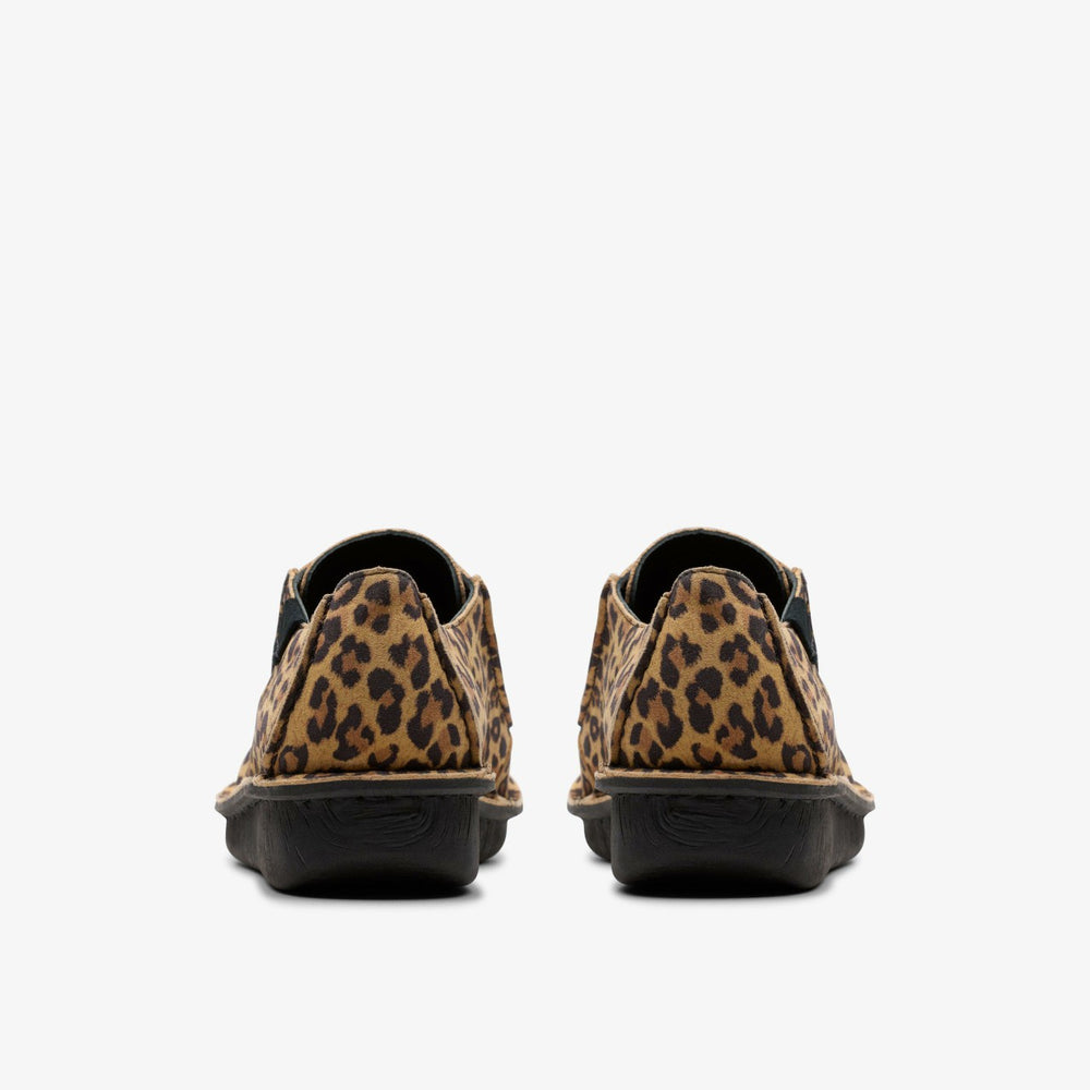 Funny Dream Leopard Suede | Clarks