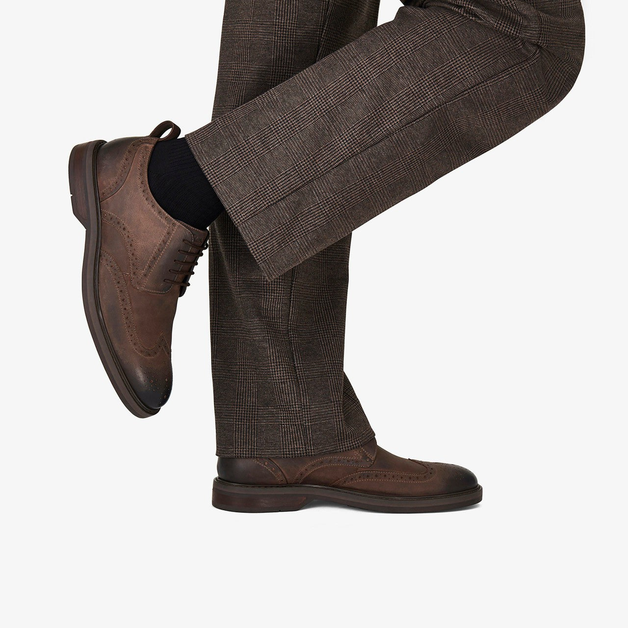 Aldwin Limit Brogue Brown Leather | Clarks Sale