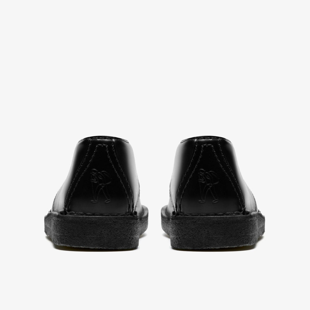 Desert Trek Black Hi Shine Leather | Clarks Sale
