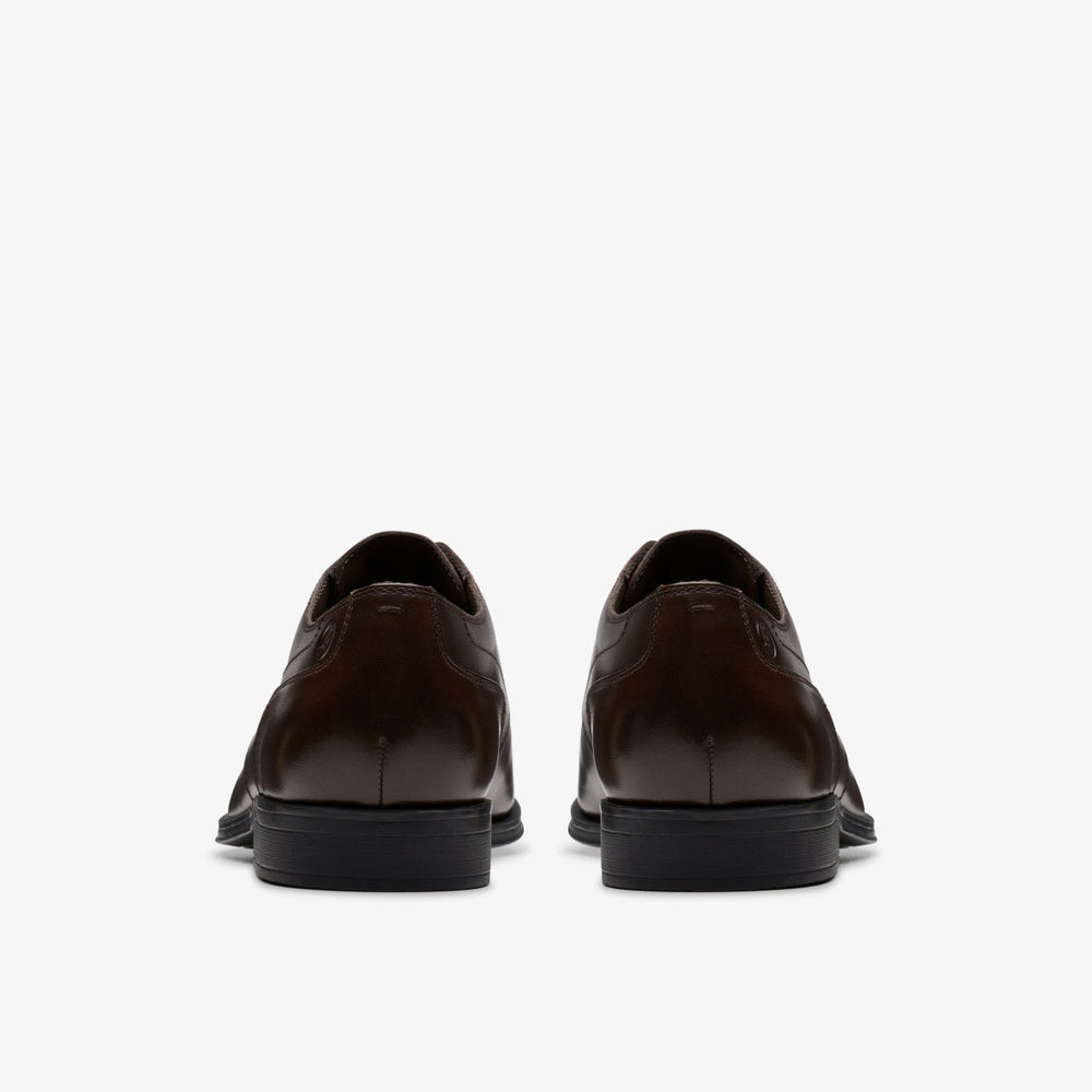Paulton Lace Brown | Clarks US