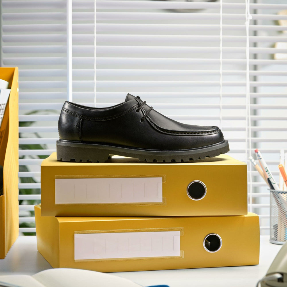 Berwick Seam Black Leather | Clarks Sale
