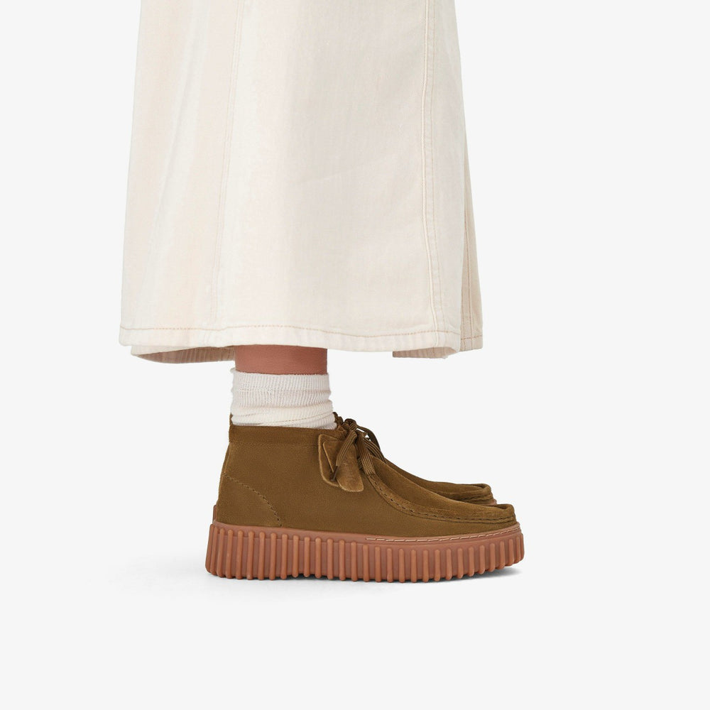 Torhill Moss Olive Suede | Clarks US