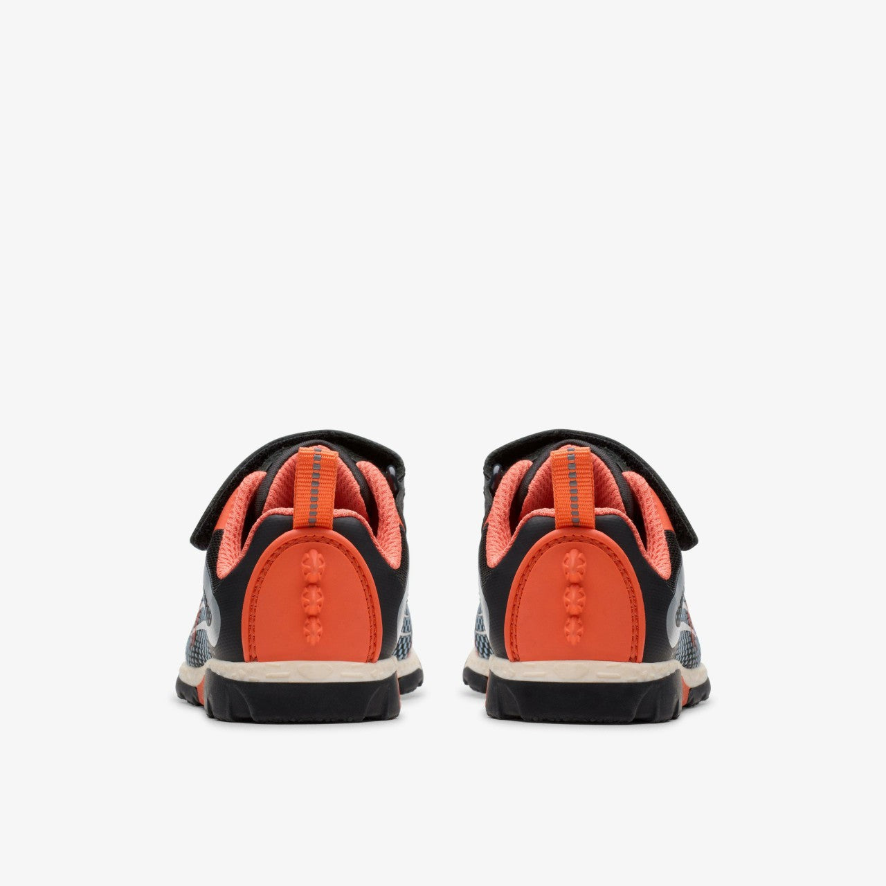 Steggy 2 Fly Toddler Black/Orange | Clarks