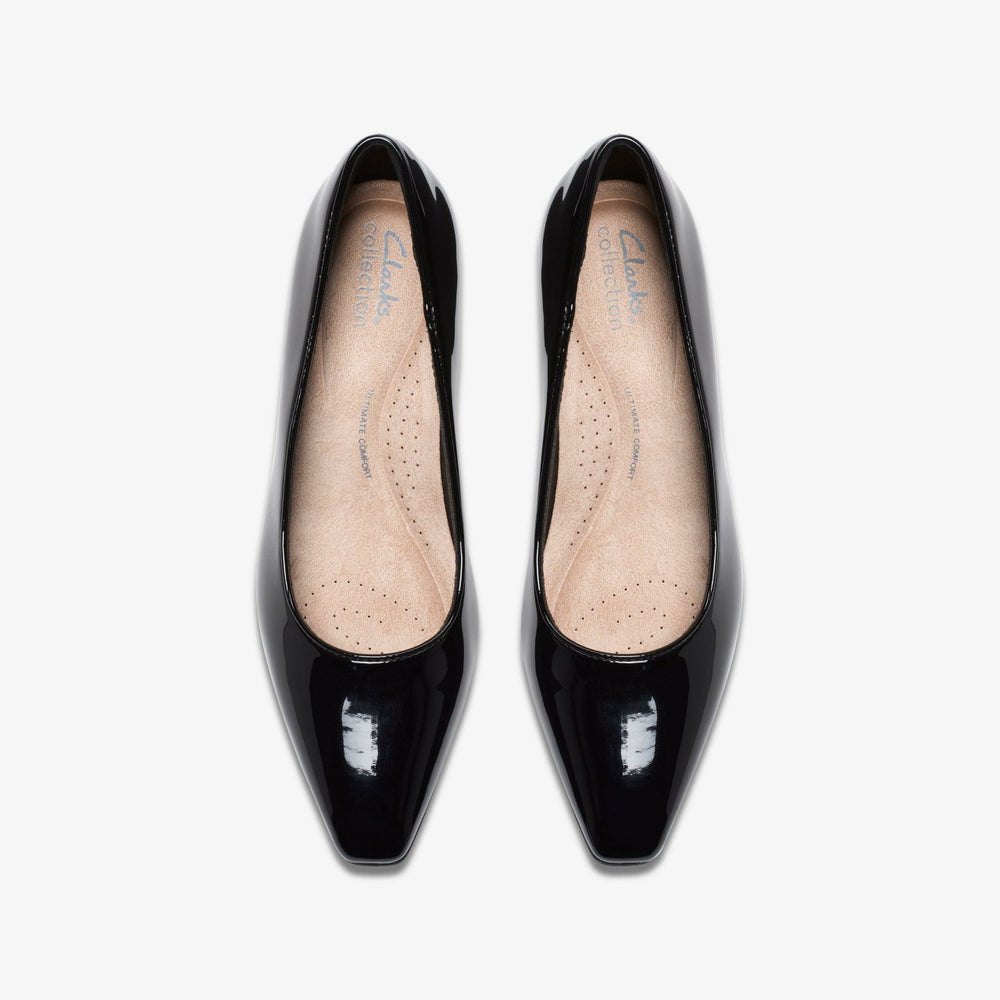 Scarlyt Piper Black Patent | Clarks