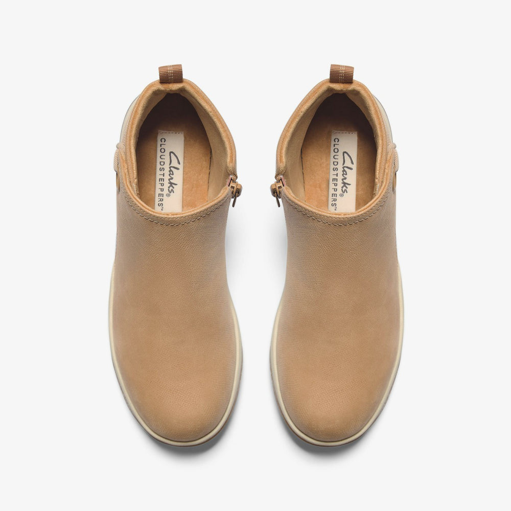 Brinkley Derby Camel | Clarks Onsale