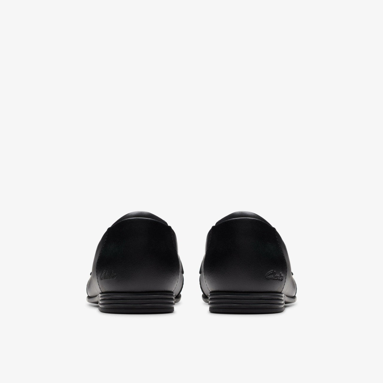 Finja Loafer Older Black Leather | Clarks
