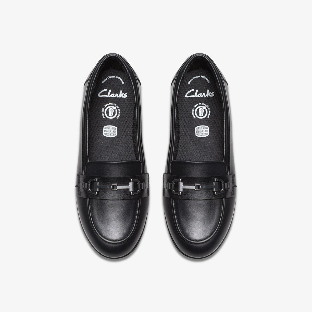 Finja Loafer Older Black Leather | Clarks