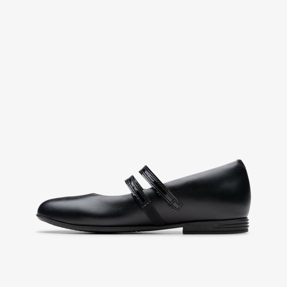Finja Bar Older Black Leather | Clarks Onsale