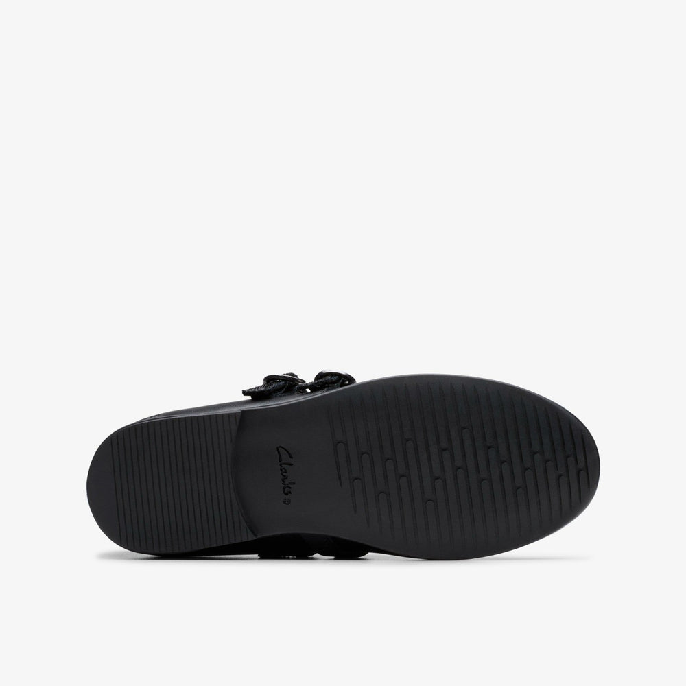 Finja Bar Older Black Leather | Clarks Onsale