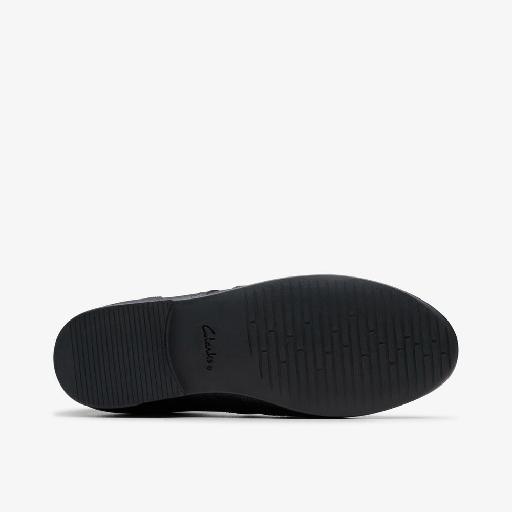 Finja Wing Youth Black Leather | Clarks For Sale