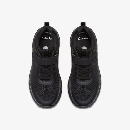 Deyes Dash Kid Black/Black | Clarks