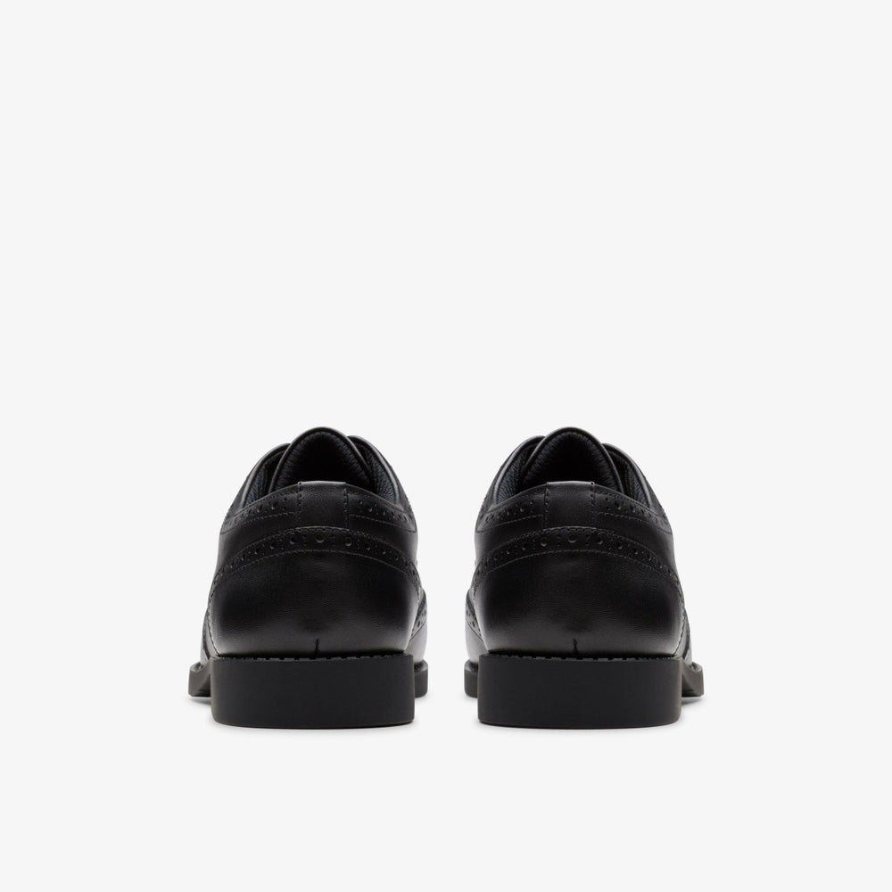 Tapa Pure Youth Black Leather | Clarks