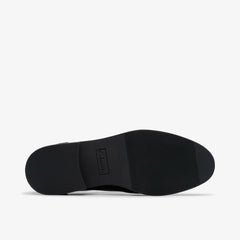 Tapa Pure Youth Black Patent | Clarks Discount