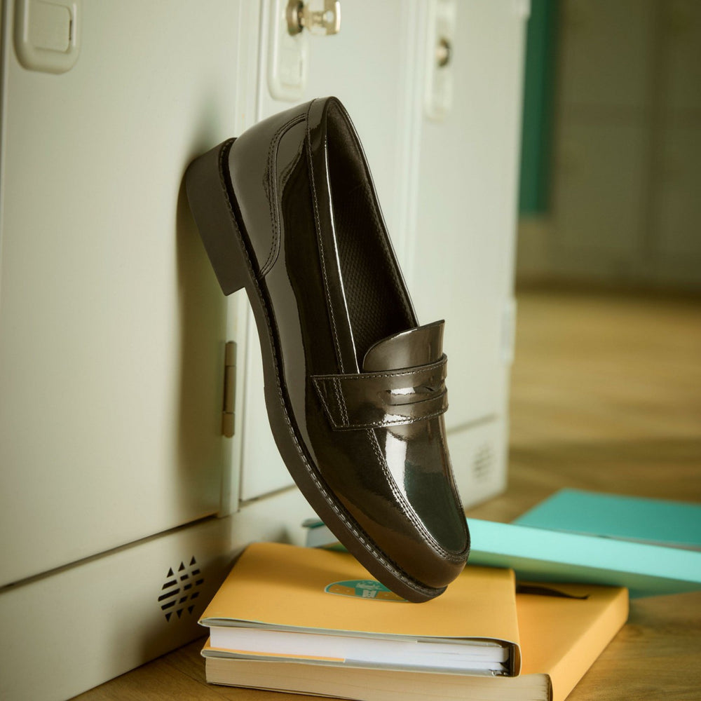Tapa Edge Youth Black Patent | Clarks Onsale