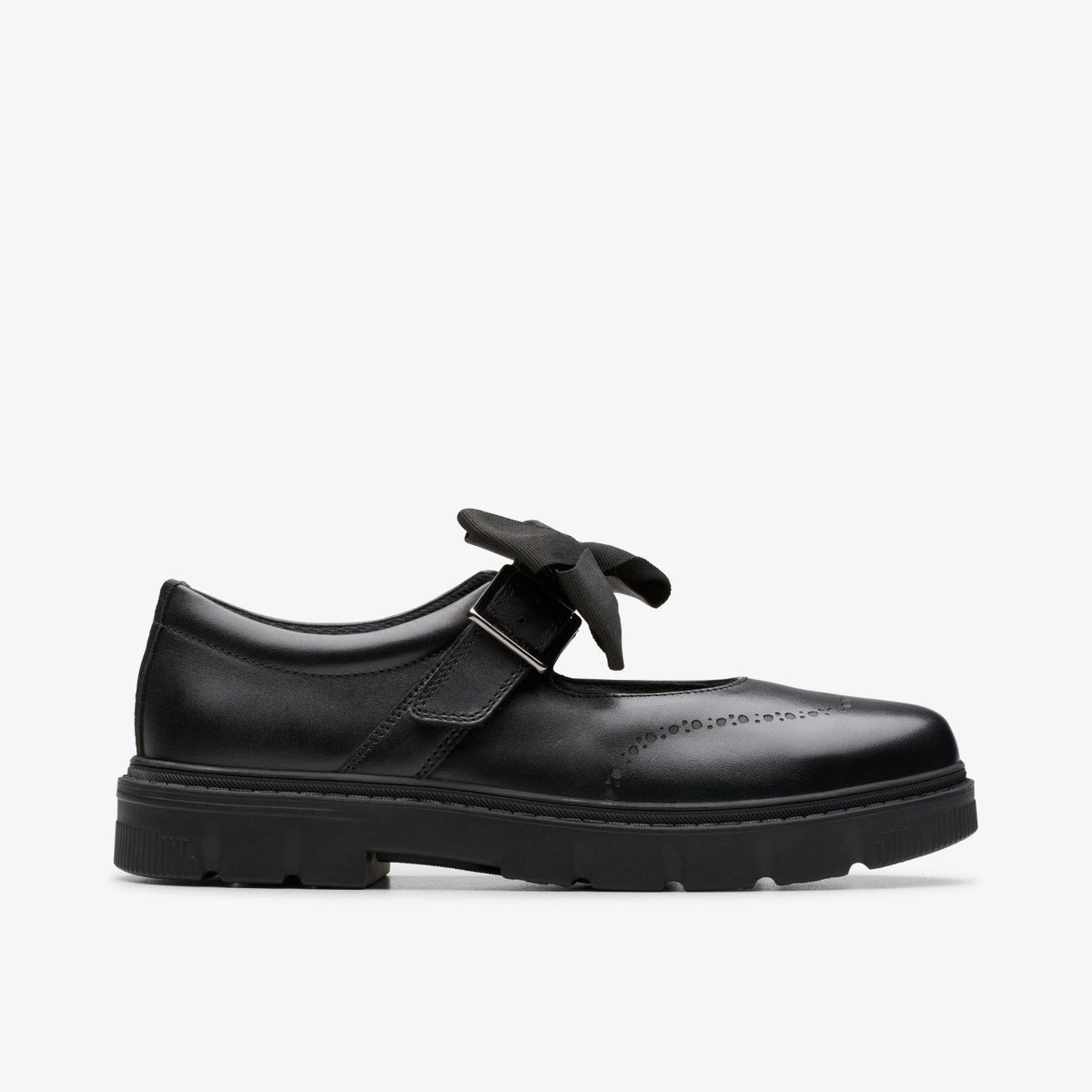 Lorcam Jane Youth Black Leather | Clarks Sale