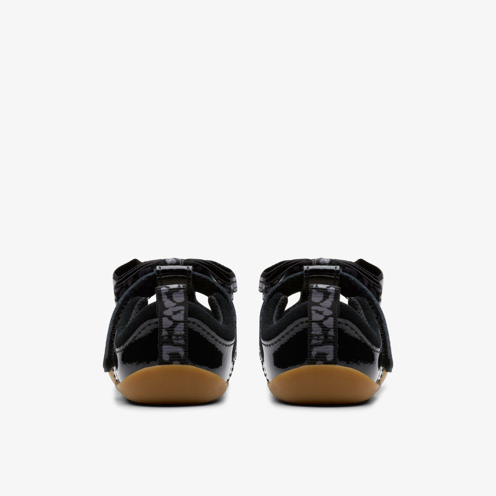 Roamer Trim Toddler Black Patent | Clarks For Sale