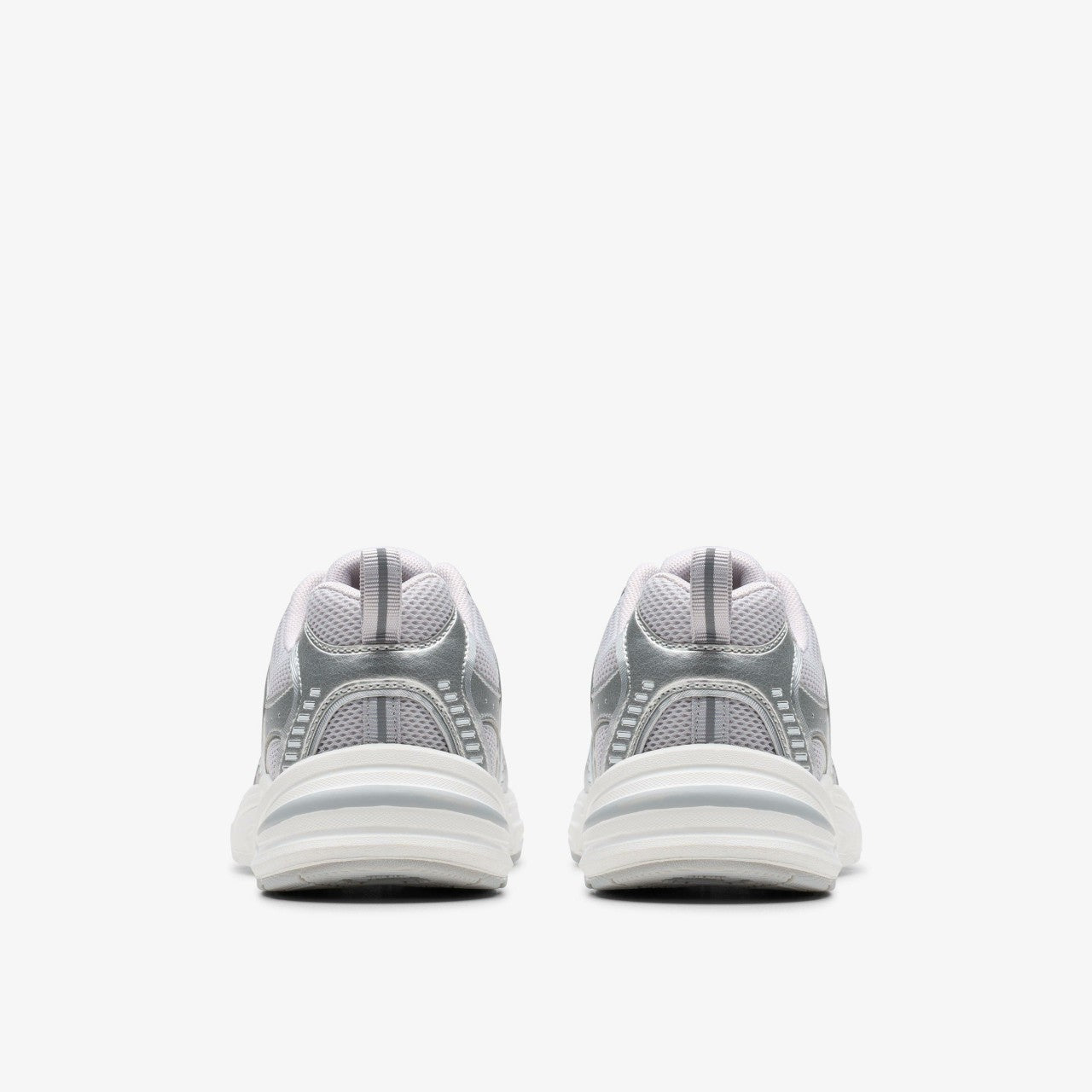 Crafton Move Youth Silver Metallic | Clarks US