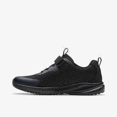 Deyes Dash Youth Black/Black | Clarks US