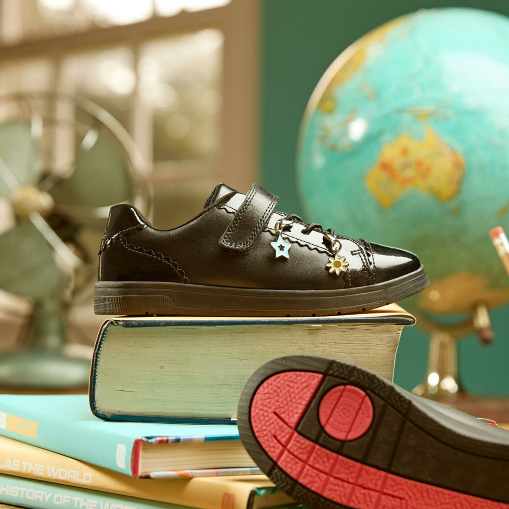 Disco Charm Kid Black Leather | Clarks Onsale