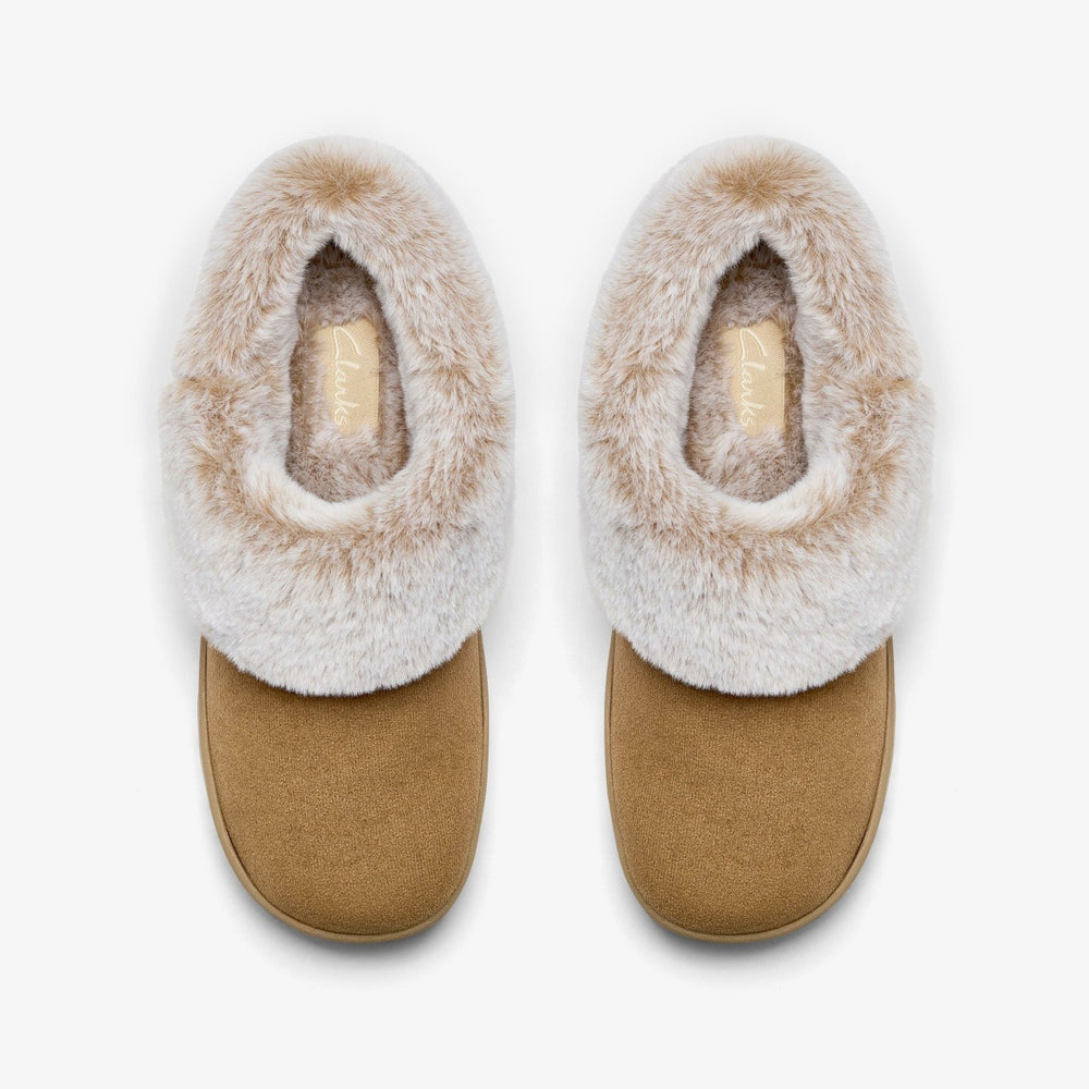 Evelyn Mule Tan | Clarks US