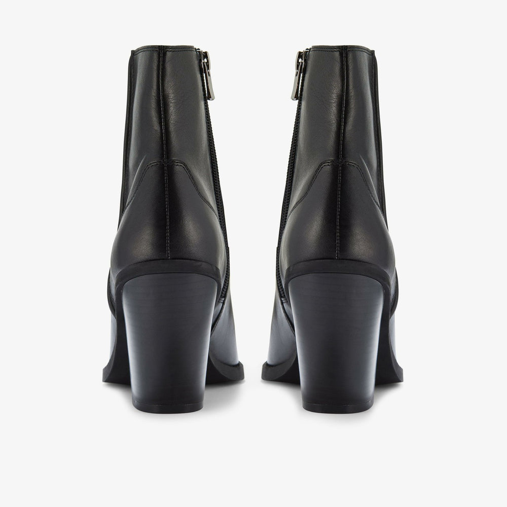 Kheda West Black Leather | Clarks Discount