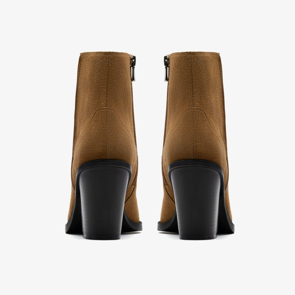 Kheda West Dark Tan | Clarks