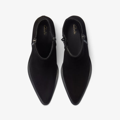 Jesse Zip Black Suede | Clarks