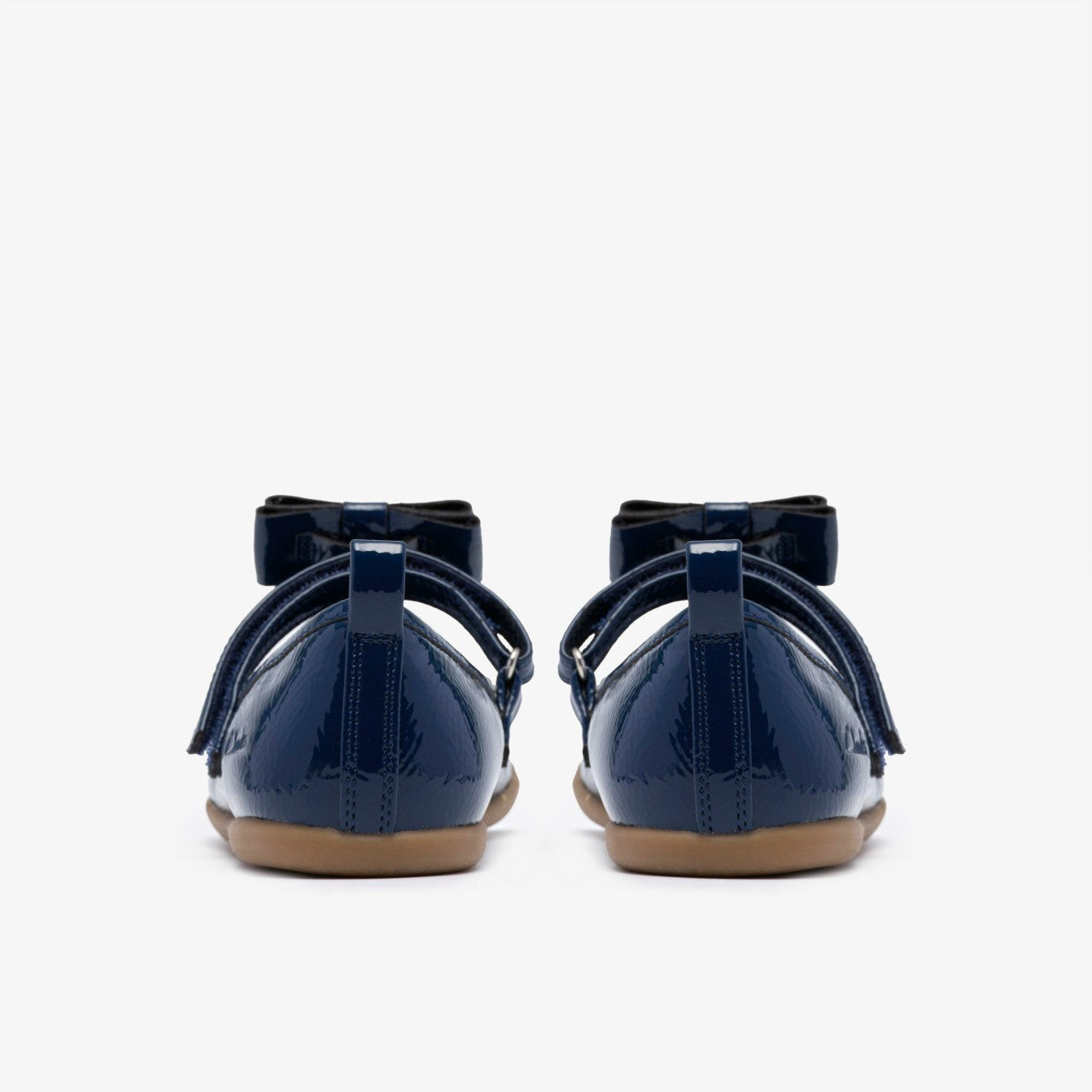 Charm Bow Kid Navy Patent | Clarks Onsale